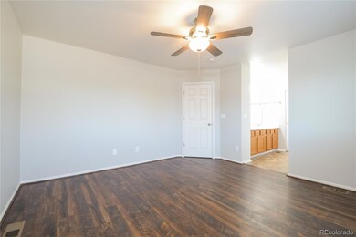 4942 Fontana Ct, Denver, CO 80239 - photo 6