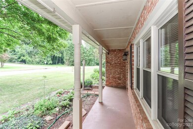 634 Springdale Rd, Statesville, NC 28677 - photo 7