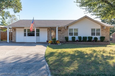 1008 3rd Terrace, Barling, AR 72923 - photo 2