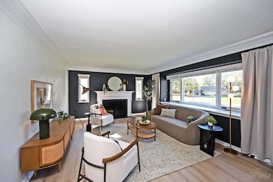 8040 Sagamore Dr, Cincinnati, OH 45236 - photo 7