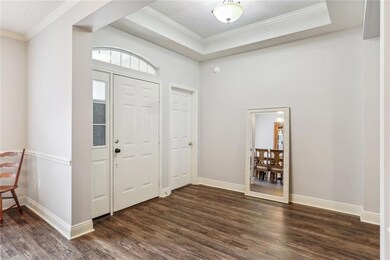 Wide inviting foyer