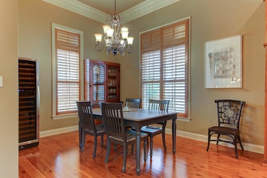 112 Levison Way-6