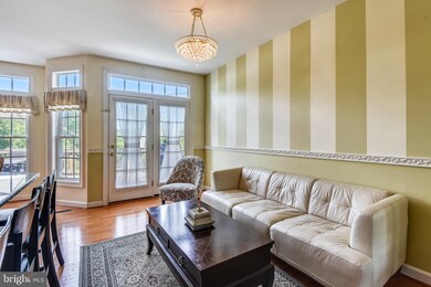 4942 Wyndham Creek Ct, Fairfax, VA 22030 - photo 4