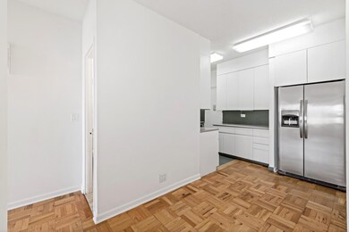 Georgetown Plaza unit 31-J, New York, NY 10003 - photo 3