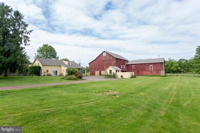 1493 Forest Grove Rd, Furlong, PA 18925 - photo 4