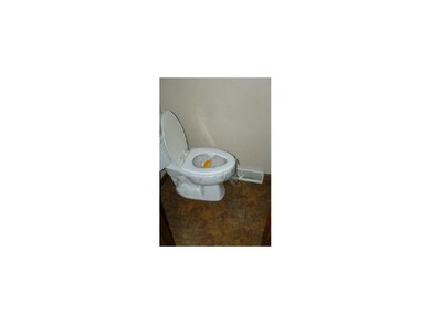 HALF BATH LAUNDRY