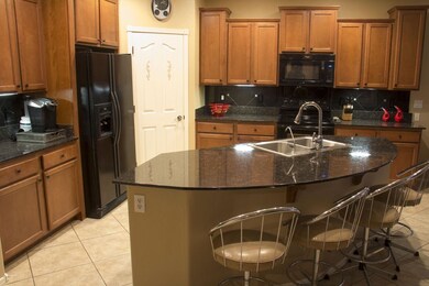Kitchen 2 (2)