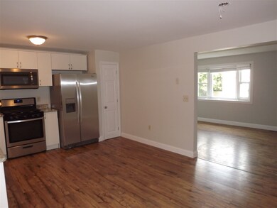 31 Birchwood Dr, Milford, NH 03055 - photo 4