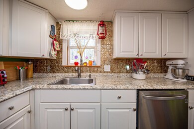 131 Pineland Park Rd, Milton, NH 03851 - photo 3