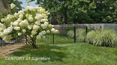 3175 Delevan Dr, Saginaw, MI 48603 - photo 5