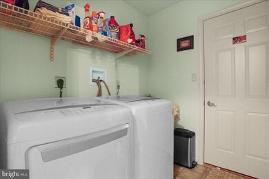 1 Scenic Dr, Myerstown, PA 17067 - photo 5