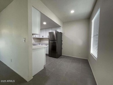 2730 E Belleview St unit 9, Phoenix, AZ 85008 - photo 7