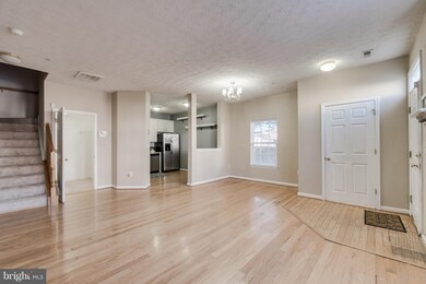 8202 Barrington Ct unit 29, Severn, MD 21144 - photo 4