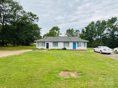 1416 S Post Rd unit 18, Shelby, NC 28152 - photo 2