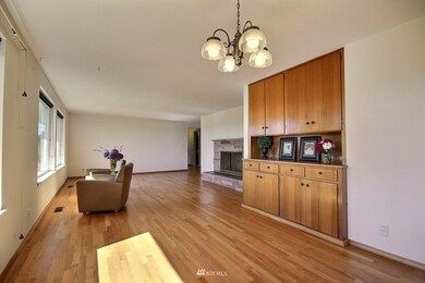 1224 Olympic Ave, Edmonds, WA 98020 - photo 4