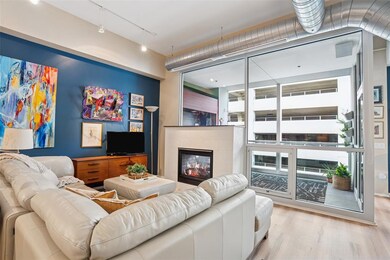 City Loft Condominiums unit 406, Des Moines, IA 50309 - photo 4