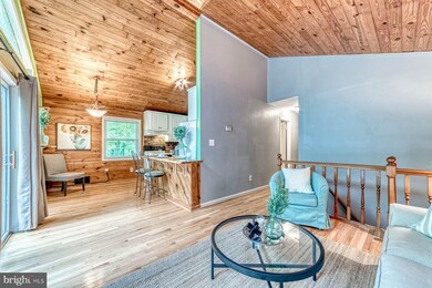 8301 N Point Rd, Manassas, VA 20112 - photo 6