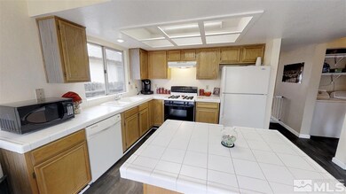 1244 O'Callaghan Dr, Sparks, NV 89434 - photo 6