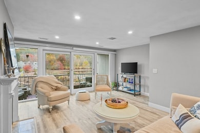 115 Mill Pond, North Andover, MA 01845 - photo 4