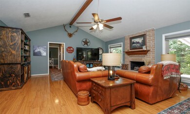 15035 Forest Lodge Dr, Houston, TX 77070 - photo 7