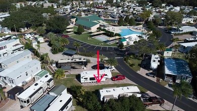 2439 Palm St unit 214, Clermont, FL 34714 - photo 2