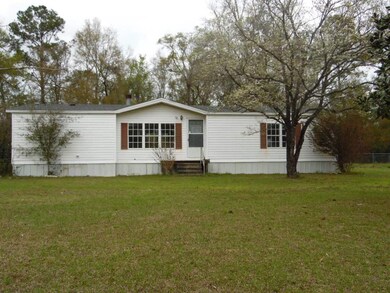 102 Crystal Ln, Crawfordville, FL 32327 - photo 2