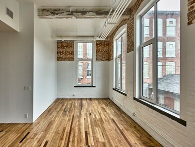 520 State Rd unit 207, North Adams, MA 01247 - photo 4