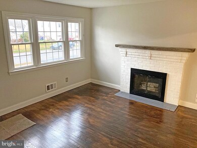 502 N Augustine St, Wilmington, DE 19804 - photo 2