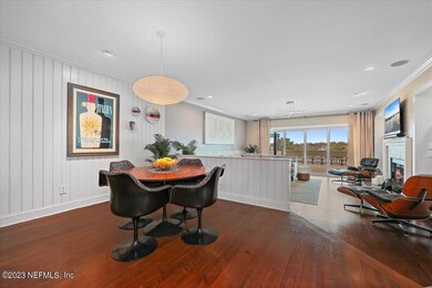 06-Dining Room