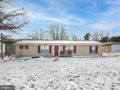 1243 Three Run Rd, Bunker Hill, WV 25413 - photo 2