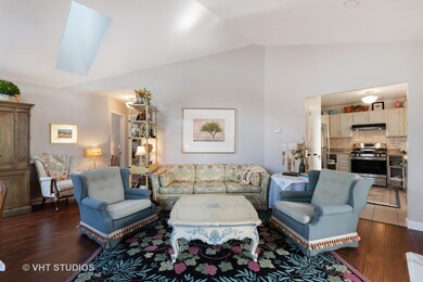 1293 Rhodes Ln unit 1293, Naperville, IL 60540 - photo 4