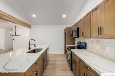 12 Saranac