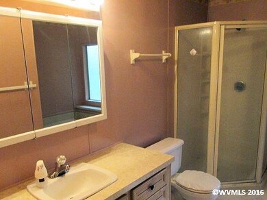 819 Zoe Ct, Newberg, OR 97132 - photo 5