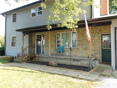 163 W Schroeder Way, Rushville, IN 46173 - photo 3