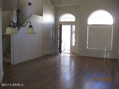 ENTRY-FORMAL LIVING ROOM