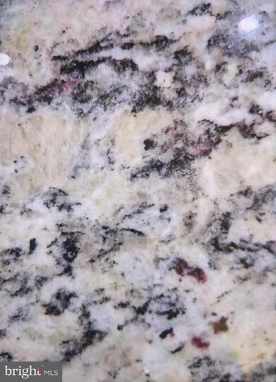 11510 Wisteria Ct, Swan Point, MD 20645 - photo 7