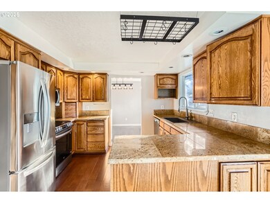 18628 SW Cascadia Ct, Beaverton, OR 97078 - photo 6