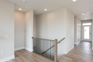 313 N 19th St, Indianola, IA 50125 - photo 4