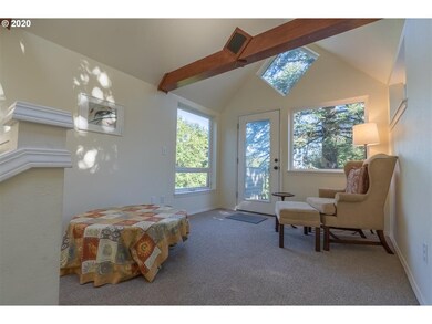 2639 Gloria Dr, West Linn, OR 97068 - photo 6