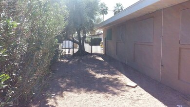 side yard