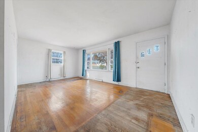 03-MIB09228