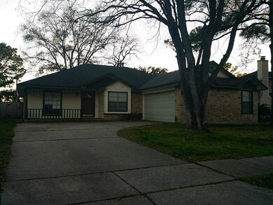 15711 Meadow Village Dr, Houston, TX 77095 - photo 6