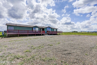 25755 N Trinity Ranch Rd, Paulden, AZ 86334 - photo 2