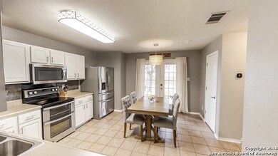 10506 Marengo Ln, San Antonio, TX 78254 - photo 6