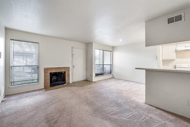 6633 W Airport Blvd unit 505, Houston, TX 77035 - photo 2