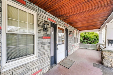 940 W Market St, Scranton, PA 18508 - photo 5