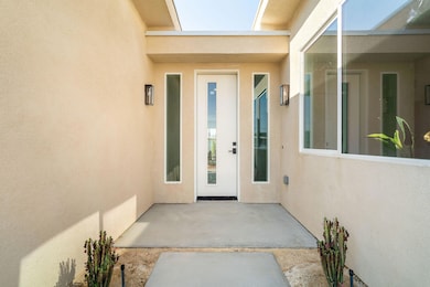 361 W Sunview Ave, Palm Springs, CA 92262 - photo 4