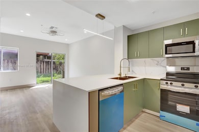 7995 NW 8th St unit 107C, Miami, FL 33126 - photo 4