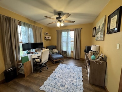 503 Covey Rise Ln, Macon, MO 63552 - photo 4