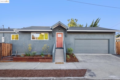 3018 Mabel St, Berkeley, CA 94702 - photo 2